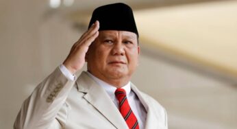 Prabowo, Dua Kecelakaan Terjun Payung dan Operasi Besar