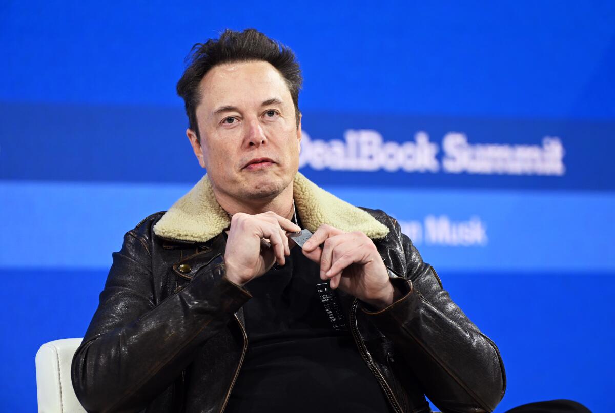 Elon Musk Dibully Saat Livestream Game di Pesawat