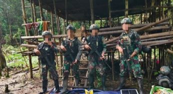 TNI Kuasai Kembali Kampung dari OPM di Intan Jaya