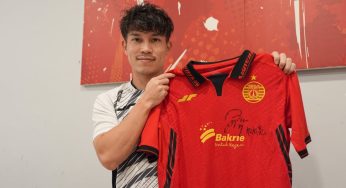 Persija Lelang Jersey untuk Bantu Korban Bencana