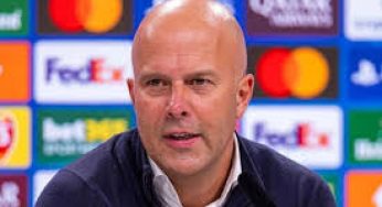 Arne Slot Sebut Arsenal Siap Menangkan Gelar Juara