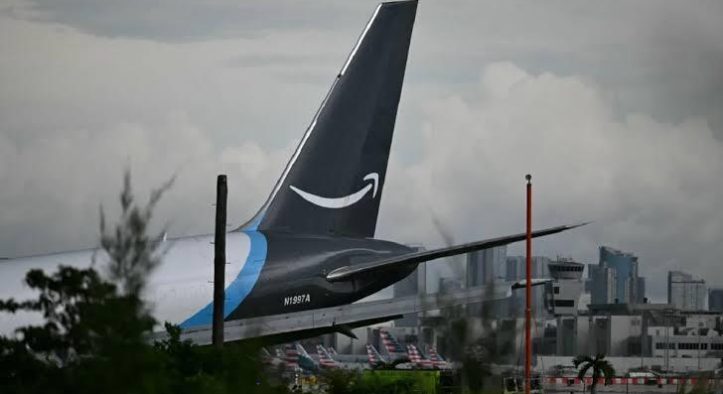 Kecelakaan Pesawat Kargo Amazon Tewaskan 5 Orang